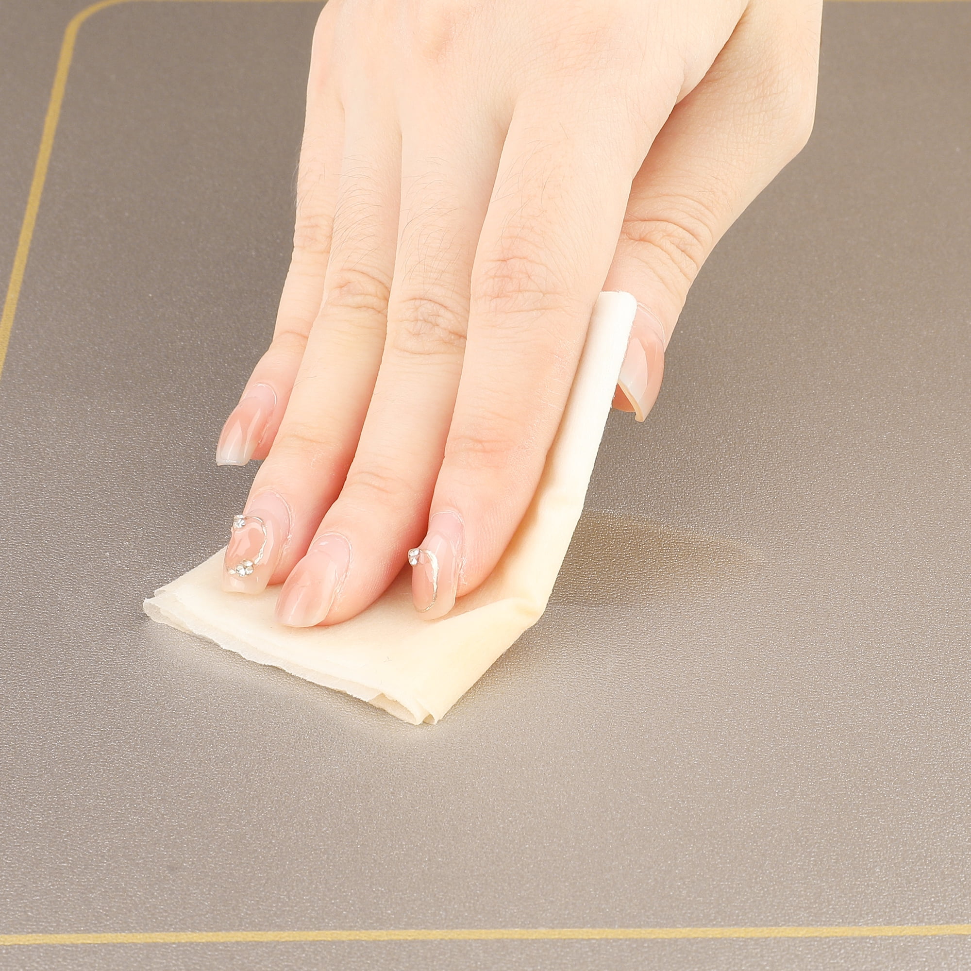 Unique Bargains Set of 6 Heat Resistant Faux Leather Placemats for Kitchen Dining Room Champagne