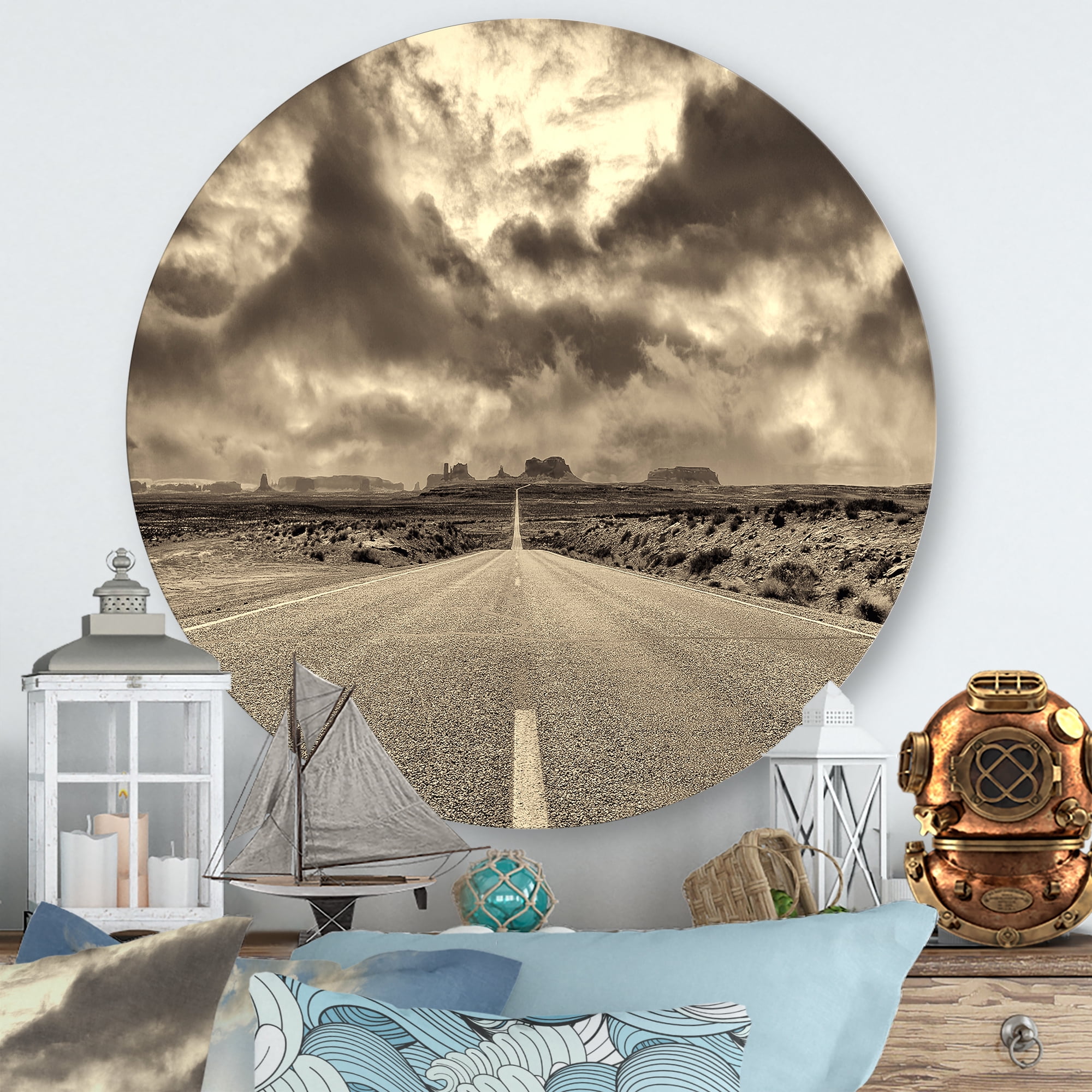 Designart 'The Straight Road To Monument Valley' Traditional Circle Metal Wall Art 23x23 - Disc of 23