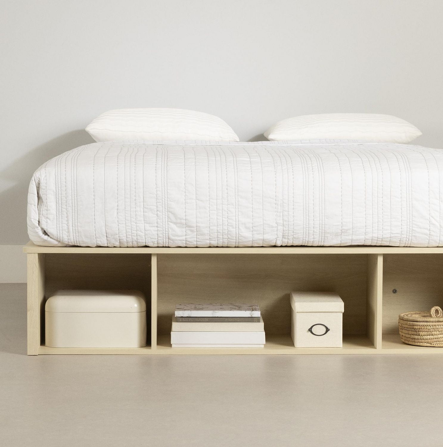 South Shore, Avilla collection, Queen Storage Bed with Baskets