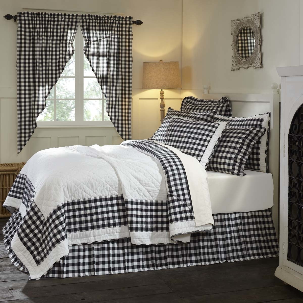Farmhouse Bedding Annie Buffalo Check Quilt