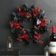 thumbnail image 1 of Fiudx Corona de Halloween Negra, Diseño de Rosa Gótica, Material Plástico Duradero, Decoración para Puerta de Entrada E Interior, Decoración de Fiesta Espeluznante, Regalo Navideño Único, Tamaño 13,7, 1 of 6