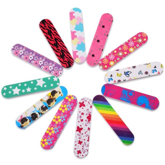 XINGZI 20 Piezas Mini Limas de Uñas Profesionales Tableros de Esmeril de Doble Cara Lima de Uñas y Pulidores Pedicura Manicura DIY Herramientas de Uñas para Mujeres Niñas (Color Aleatorio)