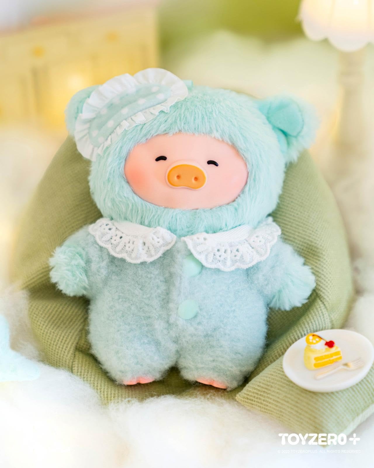 Lulu The Piggy Blind Box - LuLu's Dreaming Wonderland Series Plush Keychain Blind Boxes Figures Cute Stuffed Animals Kawai Mystery Box Toys Home Decorations Holiday Birthday Gifts, Single Box