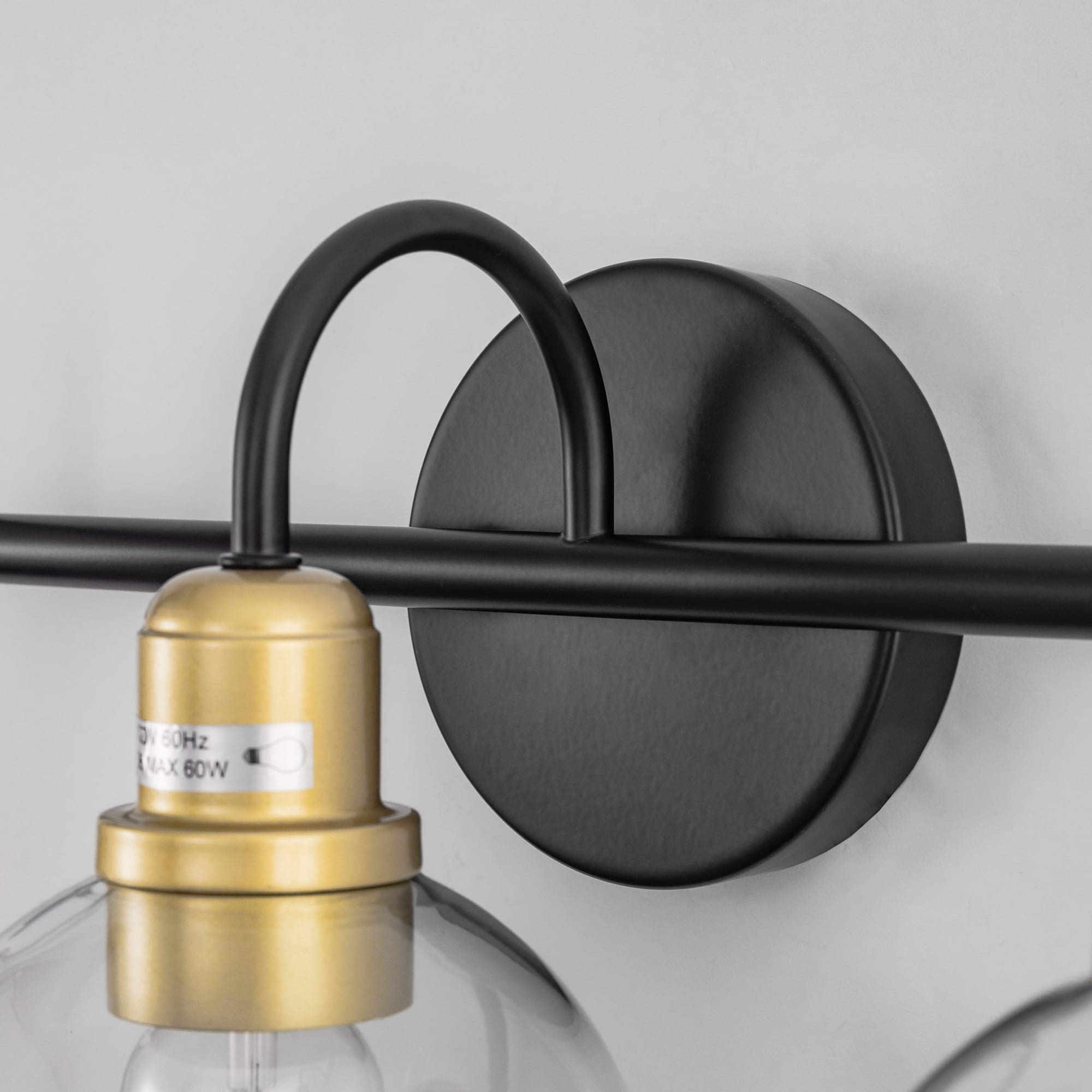 YANSUN  19.68 in 3-Light Matte Black and Gold Industrial 3-Light Bathroom Vanity Light with Clear Glass Globe Shades, for Bathroom, Powder Room, Vanity Table