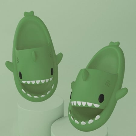 

CoCopeanut Shark Shape Women Slippers Summer Lovely Cartoon Couples Slides Beach Sandals Non-slip Soft EVA House Bath Girls Slippers