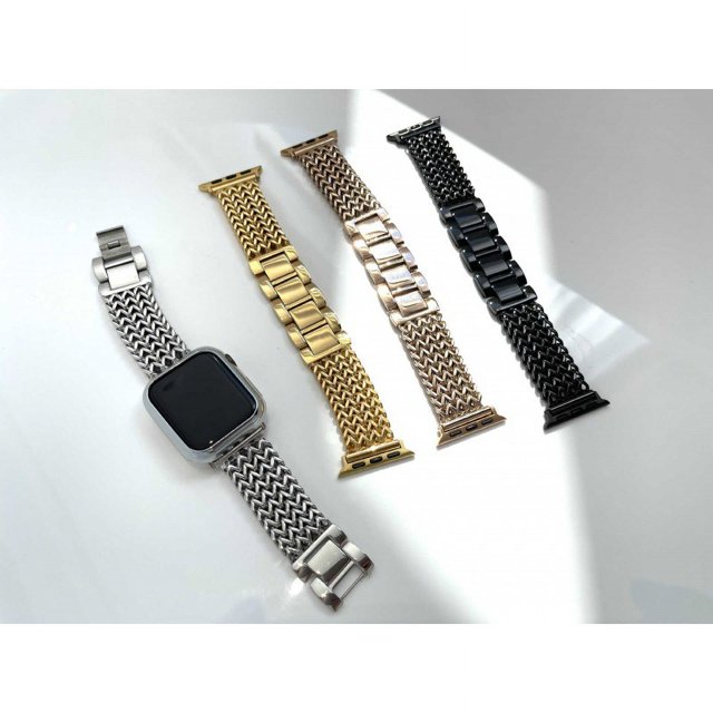 Adecuado para Apple Watch iwatch 1-7 generación, correa de metal de acero inoxidable tejida con forma de corazón de cadena de cuatro filas