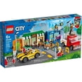 thumbnail image 1 of Set LEGO City Calle de Tiendas 60306, 1 of 3