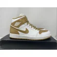 thumbnail image 1 of Ni-k-e Air Jordan 1 Phat Mens Basketball Shoe Size 10 White Metallic Gold Sneaker, 1 of 6