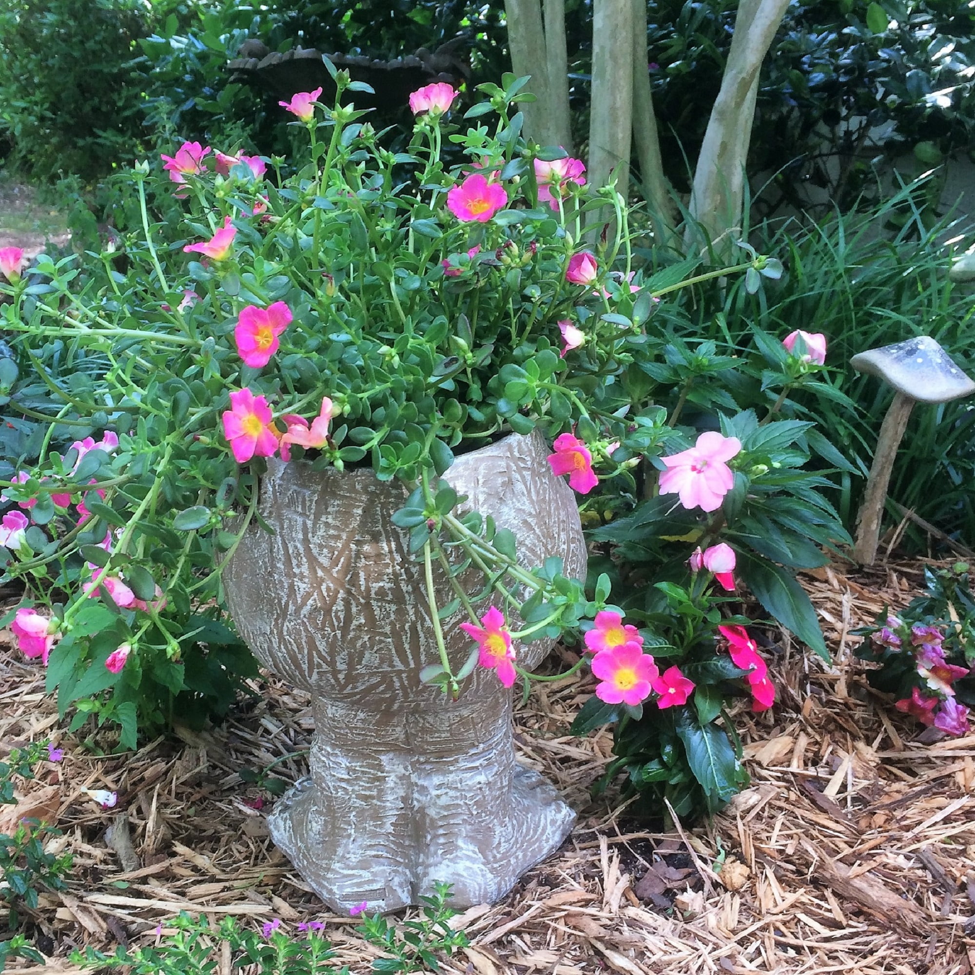 Homestyles Stone Wash 12 in. Granny Joy the Muggly Face Humorous Statue Planter Holds 4 in. Pot