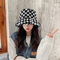 thumbnail image 2 of CoCopeanut Topi Wanita Baru Topi Ember Bulu Kelinci Imitasi untuk Wanita Topi Nelayan Jaring Kotak-kotak Topi Surya Gorras Musim Dingin Topi Hip Hop, 2 of 6