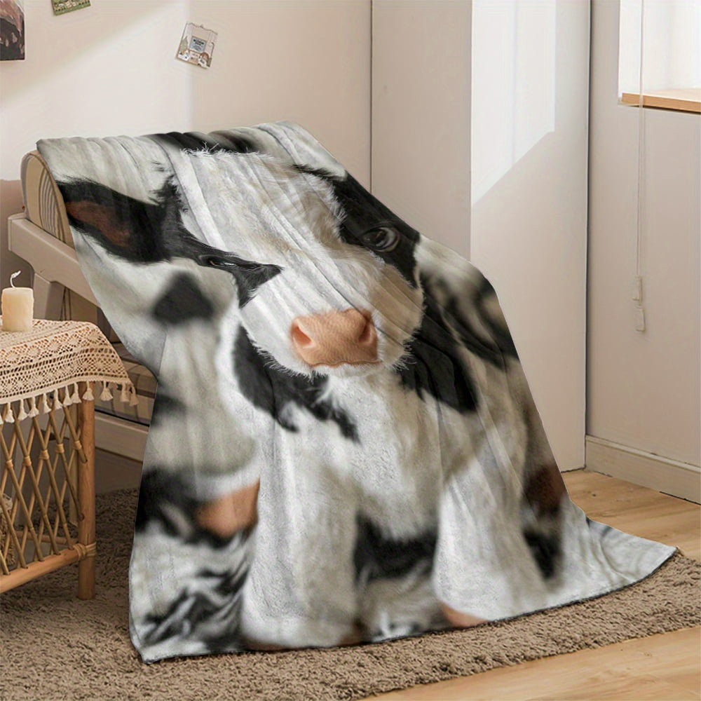 Cozy Cows Print Flannel Blanket - Soft Warm Polyester Fleece Throw for Sofa, Bed, Travel - All Seasons Chunky Knit Blanket, Machine Washable - Ideal Gift for Family and Friends