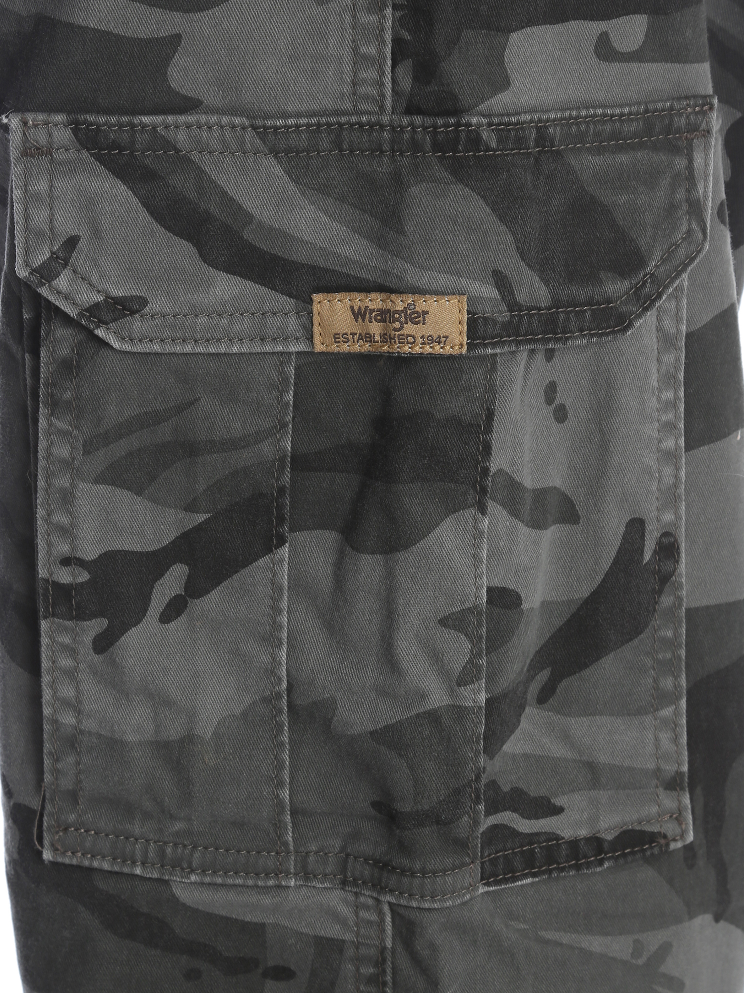 Wrangler Men's Comfort Solution Flex Waistband Cargo Pants photo 5