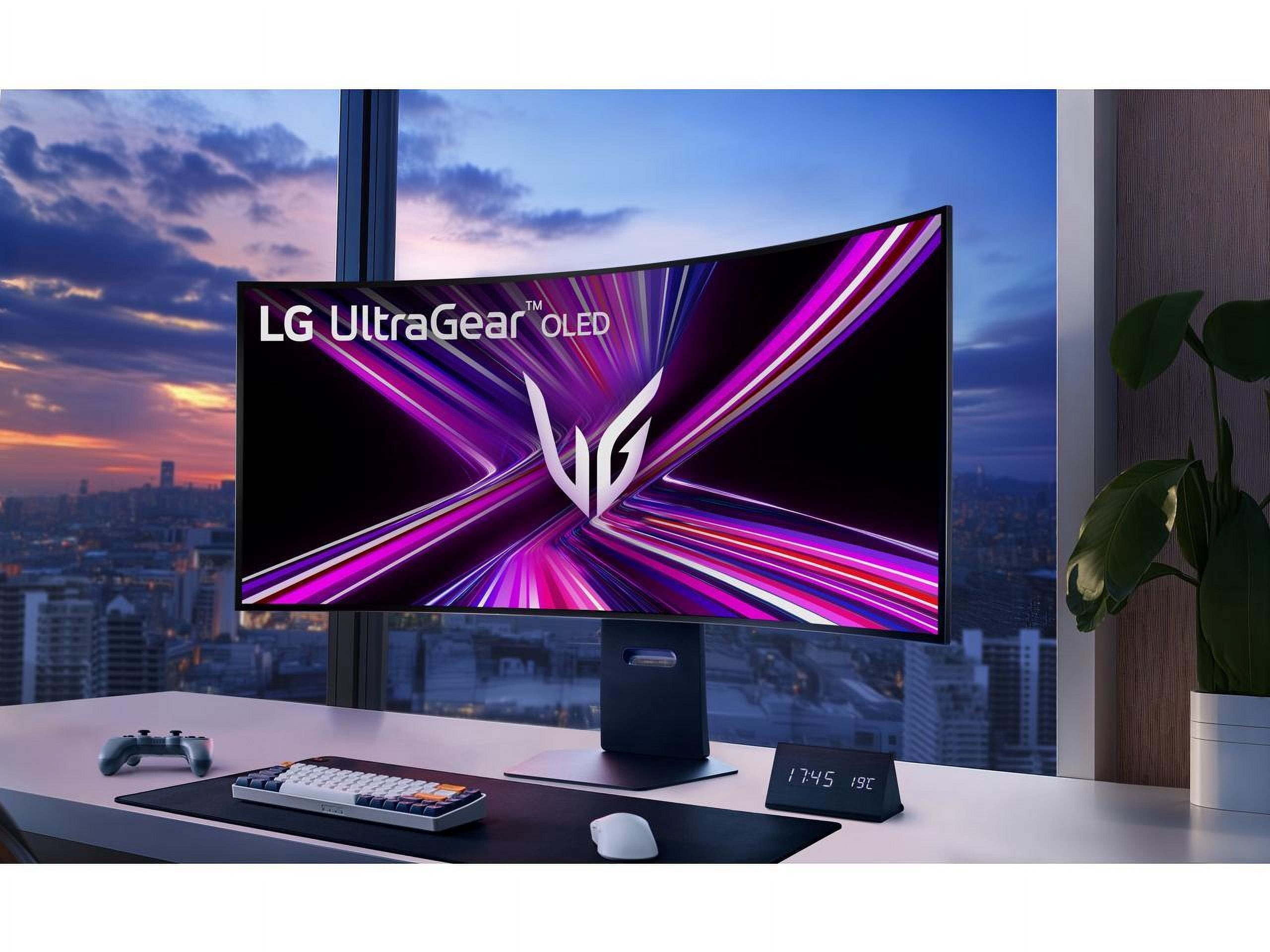 LG, UltraGear Curved Gaming Monitor, 45 Inches OLED 5K2K, 330Hz G