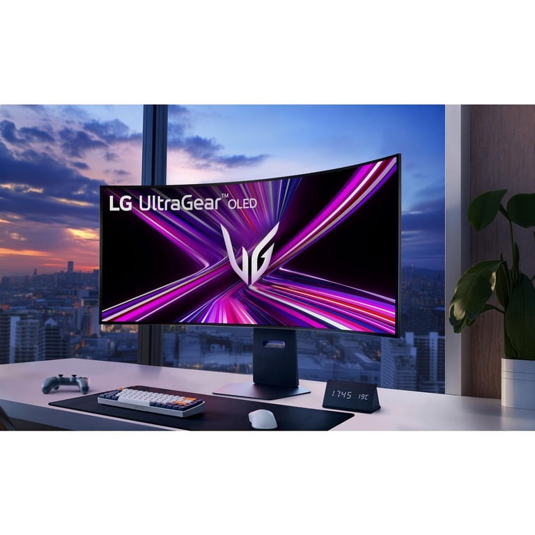 LG, UltraGear Curved Gaming Monitor, 45 Inches OLED 5K2K, 330Hz G