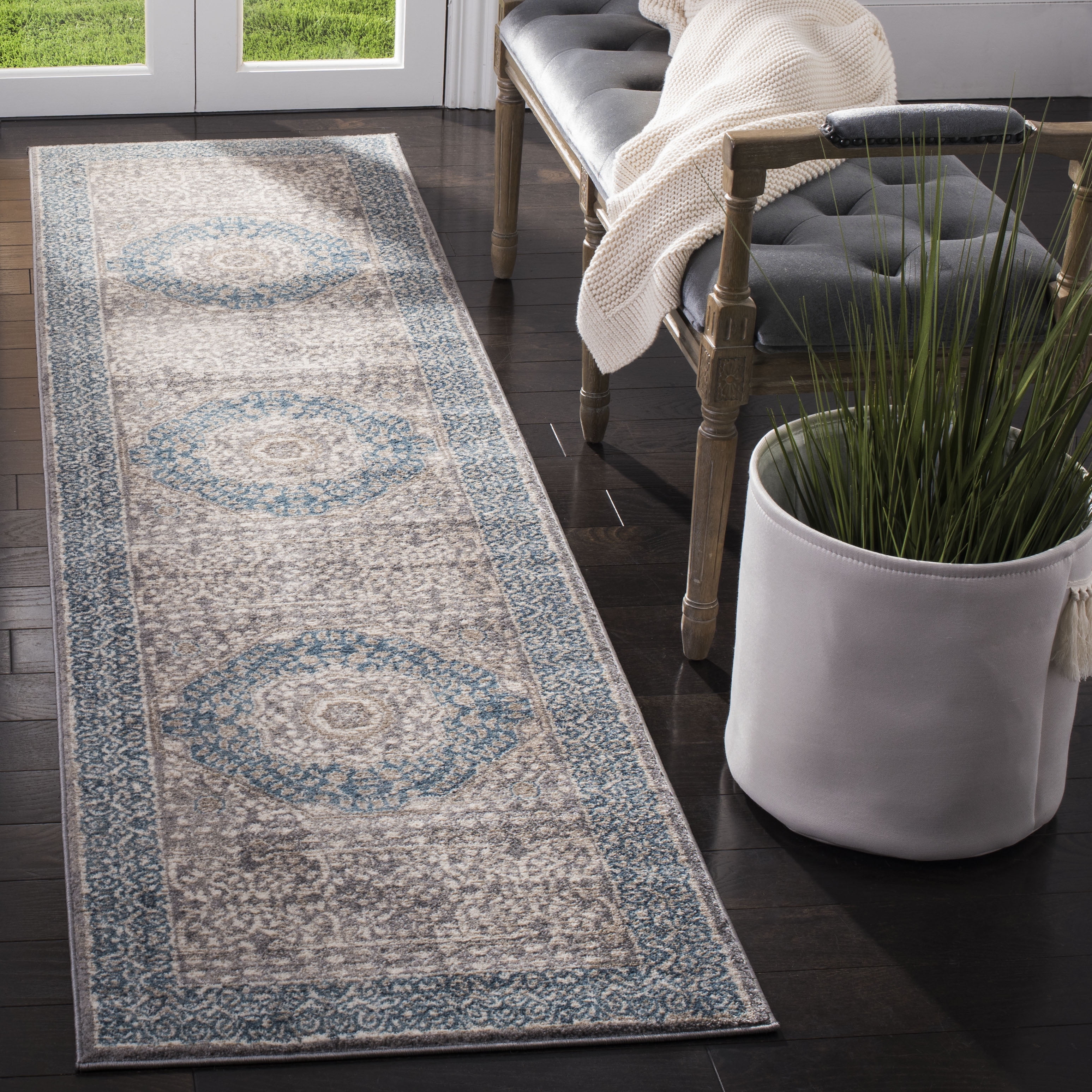 SAFAVIEH Sofia Waylon Geometric Bordered Runner Rug, Light Grey/Blue, 2'2" x 18'