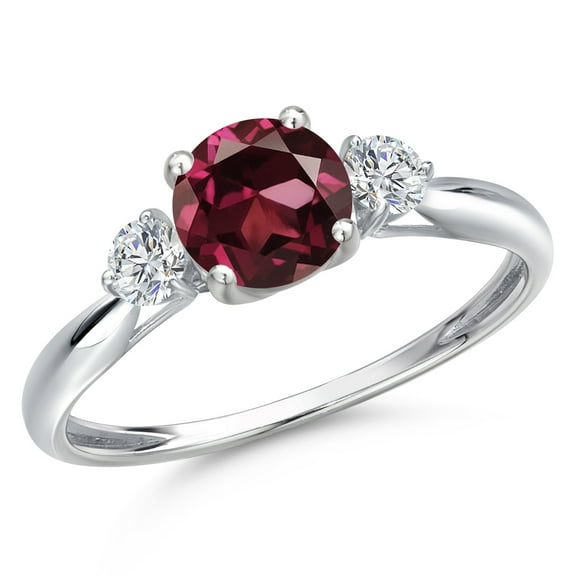 Gem Stone King 10K White Gold Red Rhodolite Garnet and Lab Grown Diamond 3-Stone Ring for Women | 1.22 Cttw | Round 6MM | Gemstone January Birthstone | Size 7