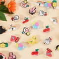 thumbnail image 4 of 27 piezas de 9 estilos de dijes para cordones de zapatos, cadena decorativa de plástico con forma de corazón, cereza y arcoíris, adaptadores con hebillas., 4 of 7