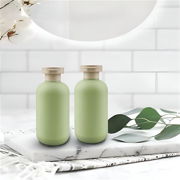 ACDANC 2Pcs Squeeze Bottles with Flip Cap Refillable Plastic Travel Bottles for Creams Lotion Shampoo Conditioner Green