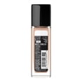 thumbnail image 2 of Base de maquillaje Maybelline New York Fit Me! matte + poreless 235 pure beige 30 ml, 2 of 4