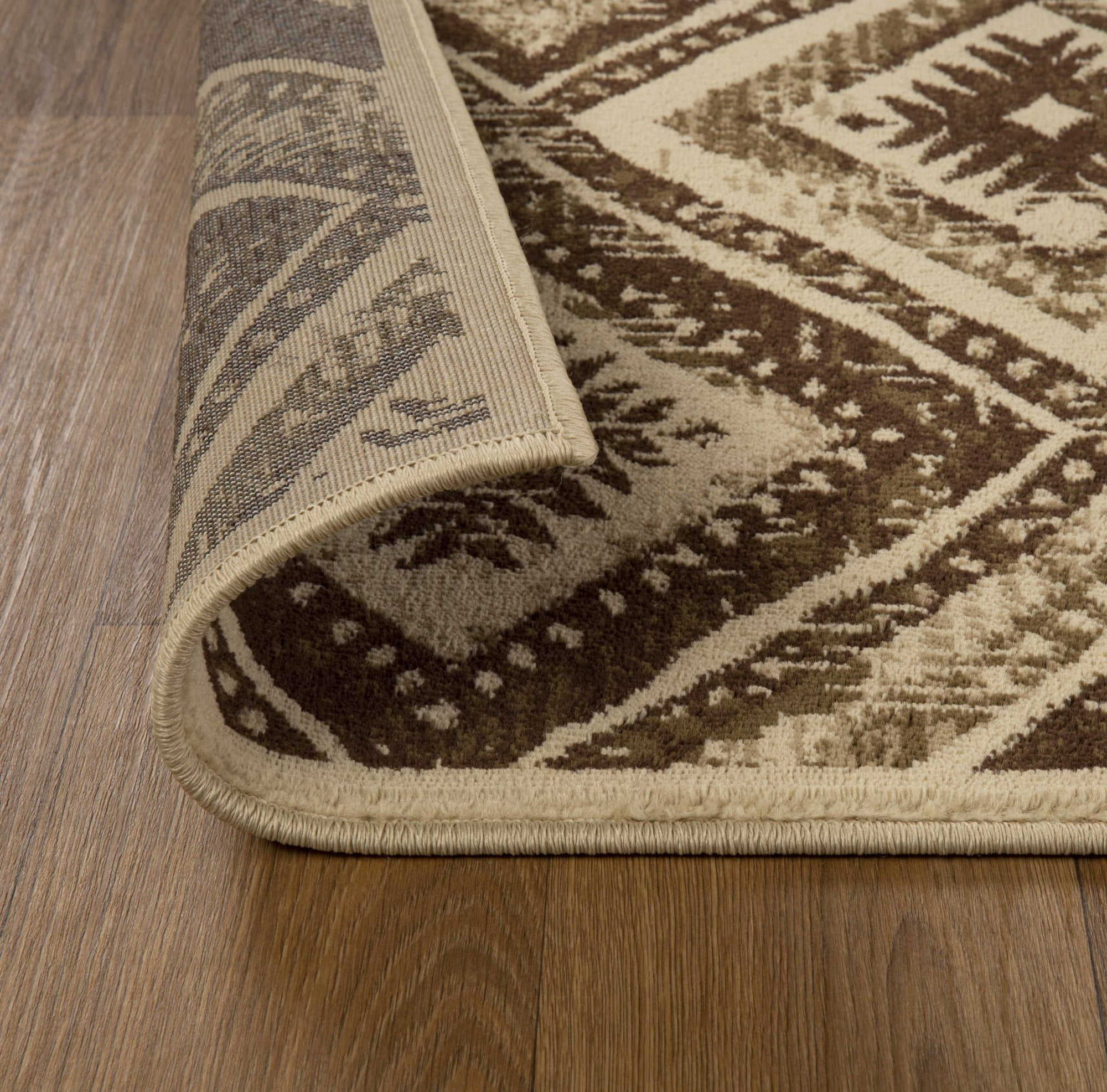 Superior Velvet Geometric Diamond Runner Rug, 31 in x 96 in