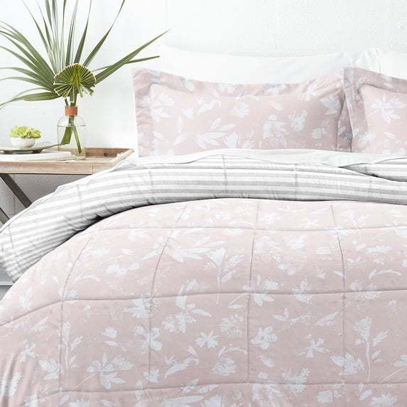 Home Collection Premium Down Alternative Pressed Flowers Reversible Comforter Set