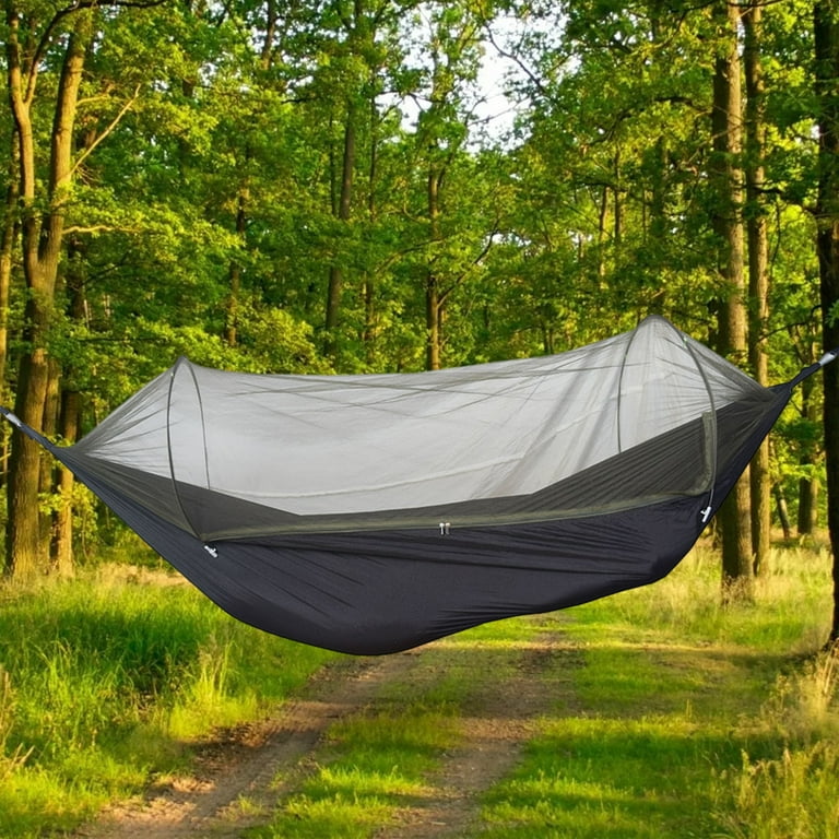 Automatic top rocking hammock