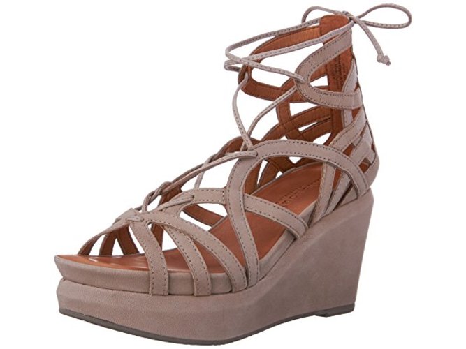 Gentle Souls Womens Joy Ghillie Open 