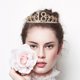 thumbnail image 5 of 18 ° Aleación y número de diamantes de imitación Corona de cumpleaños Peine Corona Tocado de tiara de diamantes de imitación de moda Elegante Accesorio para el cabello para adultos (Dorado), 5 of 7
