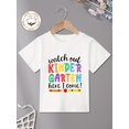 thumbnail image 2 of T-shirt Garçon avec Motif de Craie de Cire et Impression de Lettres Colorées, Col Rond Manches Courtes Doux et Polyvalent, 2 of 7
