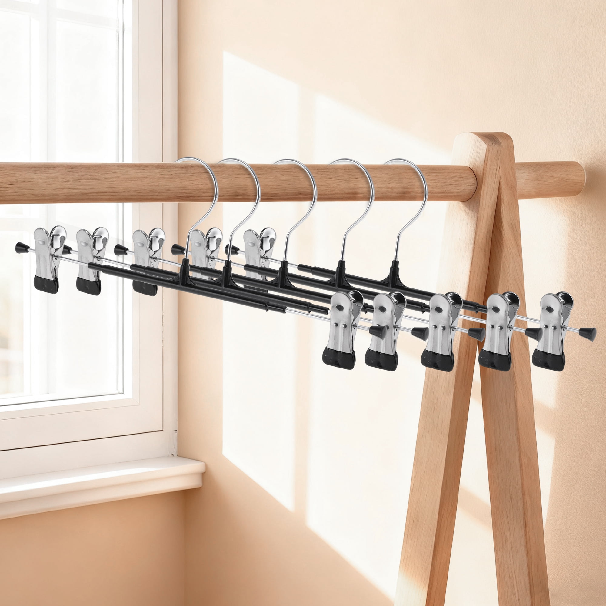 Unique Bargains 5 Pcs Pants Hanger with Clips Non-slip Garment Hanger Black