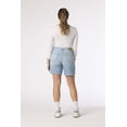 thumbnail image 4 of Levi Strauss Signature Women's and Women's Plus Vintage Relaxed Mid Thigh Shorts, Sizes 2-18, 4 of 7