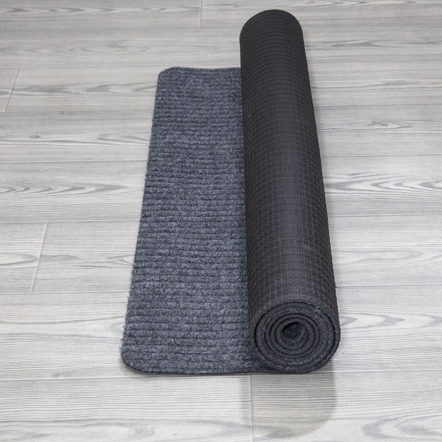 Tapis utilitaire et nervuré pour le escaliers de la collection Lifesaver