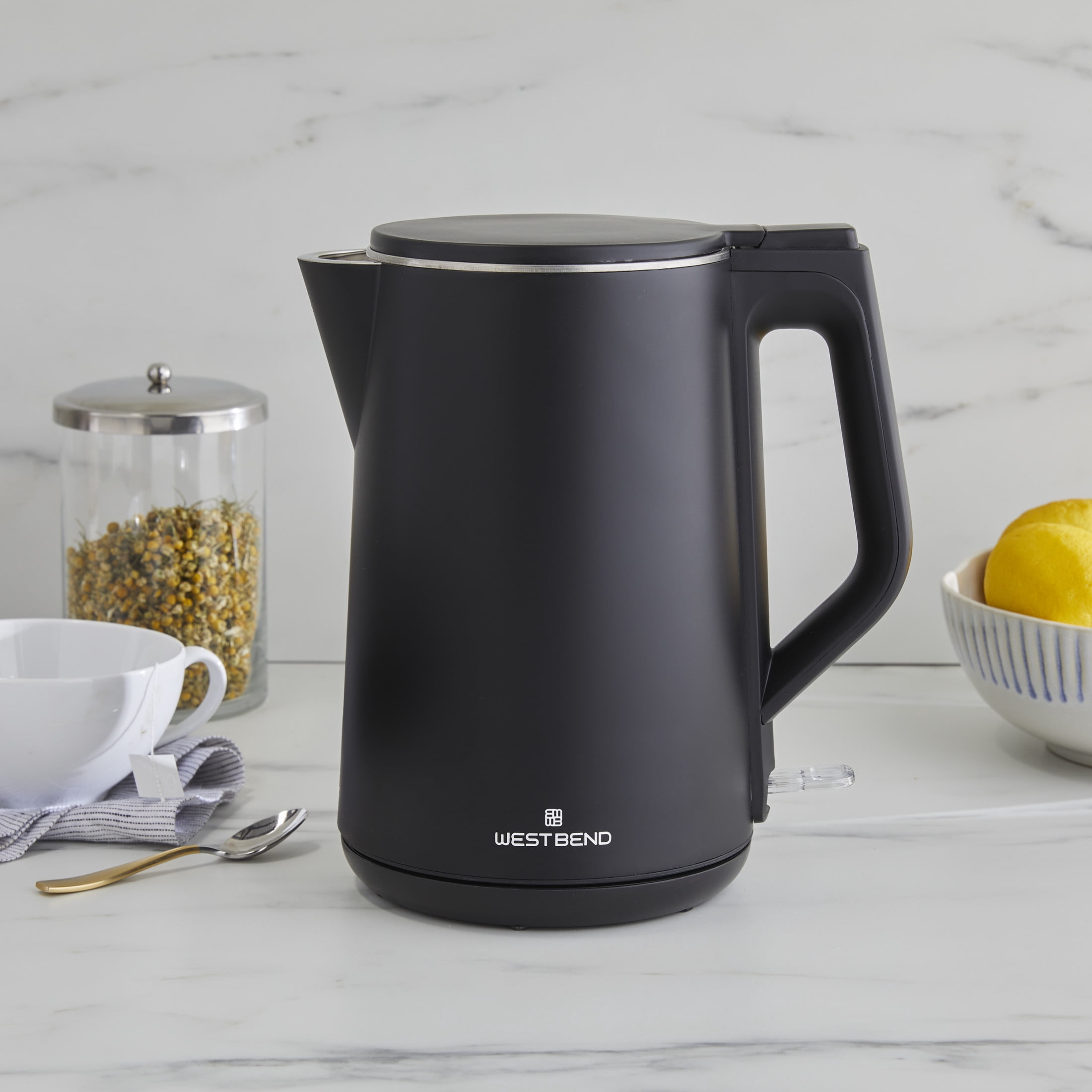 West Bend 1.5 Liter Electric Kettle, in Black (KTWB2LBK13)