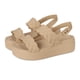 thumbnail image 1 of Sandalias Crocs Brooklyn Tejidas Plataforma Baja con Cuña 4.3 cm Chai Talla 9, 1 of 7