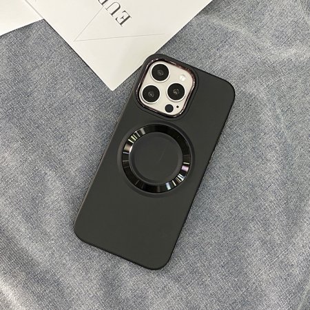 for iPhone 15 Plus Matte Case, Stylish Liquid Silicone Frosted Lightweight Shockproof Drop Protective Ultra Slim Magsafe Anti-Scratch Thin Phone Case Cover for iPhone 15 Plus, Black