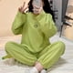 thumbnail image 1 of Pijama de mujer con estampado de gofres de primavera y otoño e invierno con cara sonriente, traje deportivo de verano de manga larga, ropa de casa, 1 of 6