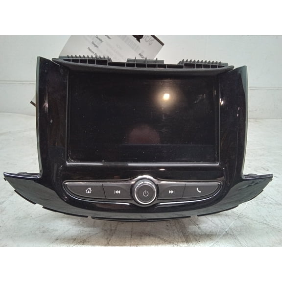 Pre-Owned 18 Chevrolet Trax Radio W/ Information Screen OEM - Verify Specific Vehicle Fitment In Description - (Good)