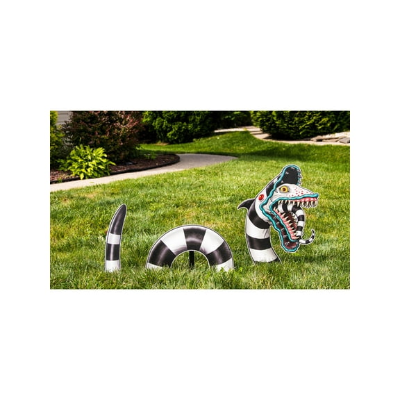 Beetlejuice Sandworm Groundbreaker Lawn Decoration by Rubies