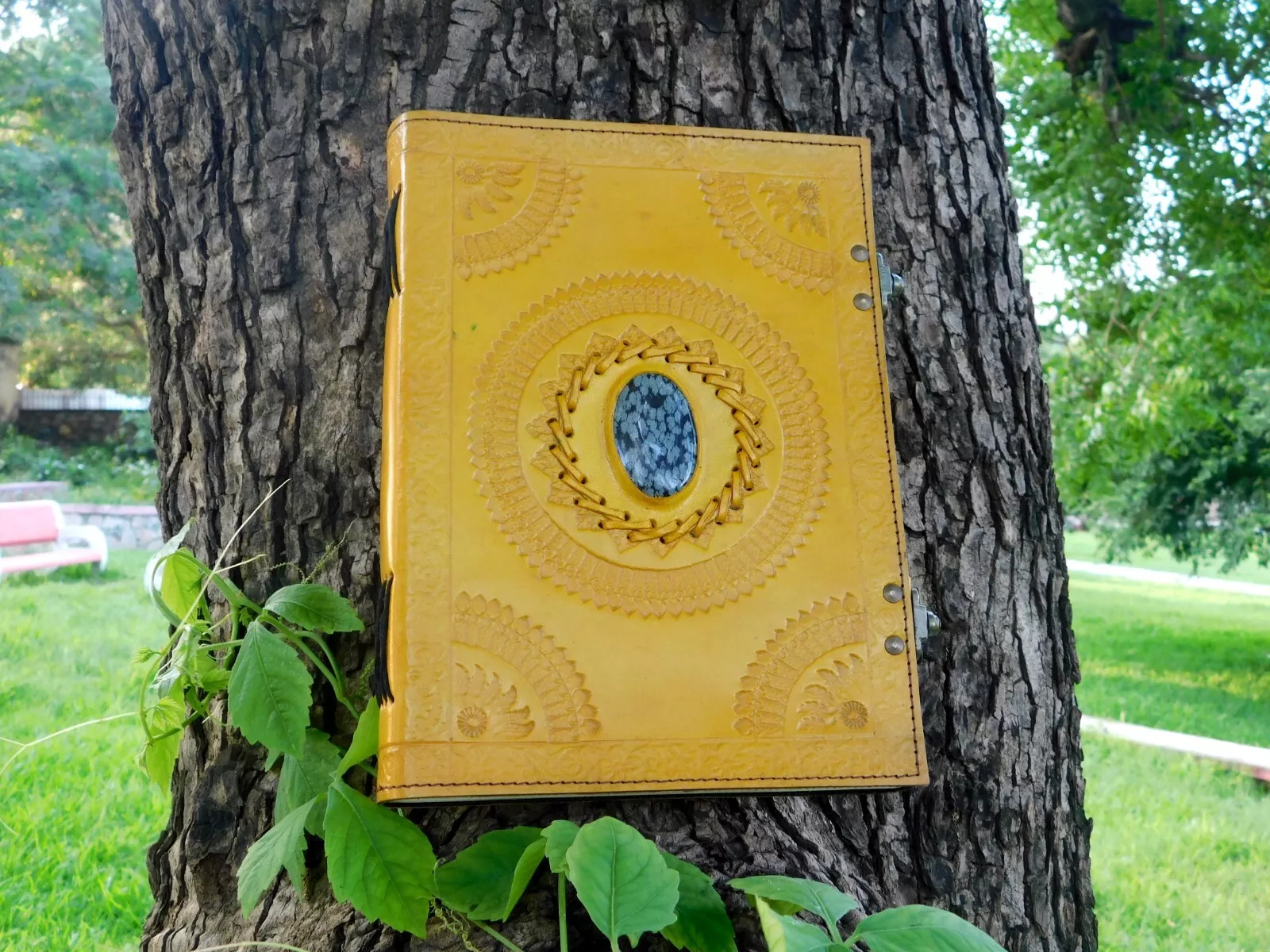 Handcrafted Embossed Design Vintage Leather Bound Journal Diary Healing Obsidian Stone Blank Notebook For Men & Women