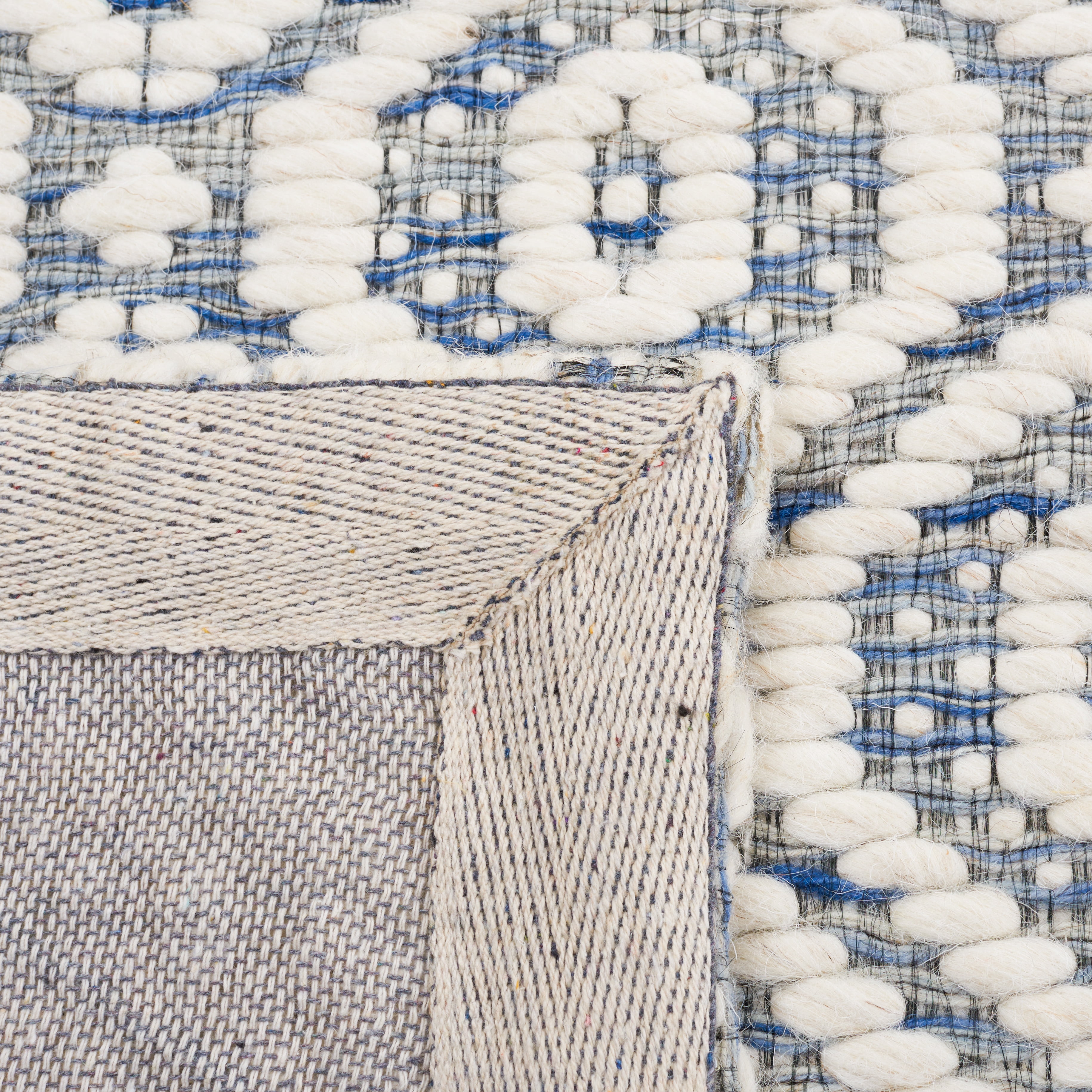 SAFAVIEH Marbella Fabiana Geometric Area Rug, Blue/Ivory, 8' x 10'