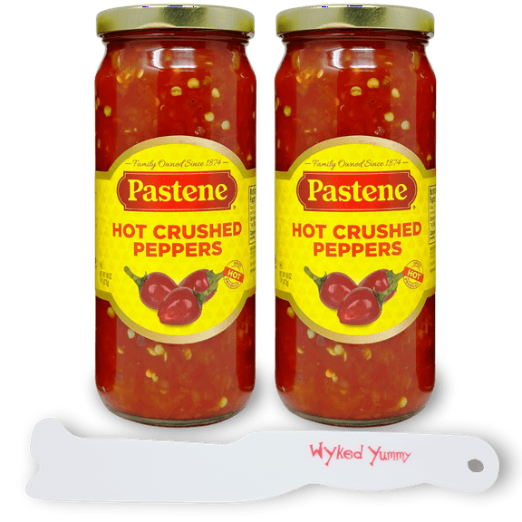 Pastene Hot Crushed Peppers 16 oz (Pack of 2) with Wyked Yummy Spreader