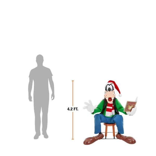 Disney 4ft. Animated Holiday Goofy A4
