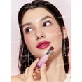 thumbnail image 3 of Lápiz labial SHEGLAM Mirror Kiss con textura gelatinosa y sedosa de alto brillo, 3 of 9