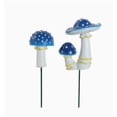 thumbnail image 4 of Adornos de resina para jardín que brillan en la oscuridad: decoraciones en miniatura para bonsáis, ideales para uso en exteriores e interiores. Acentos azules brillantes hechos a mano para céspedes, 4 of 6