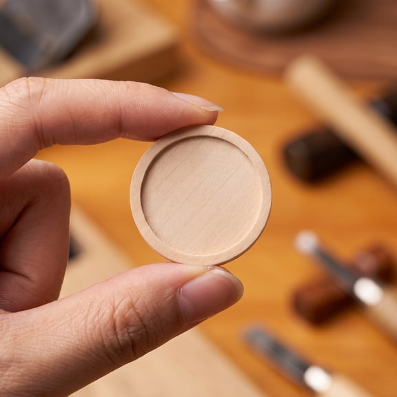 RENACLIPY 50pcs Retro Wooden Pendant Bases for Jewelry Making Crafts, Khaki Color, Accessories