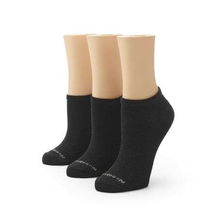 No nonsense Women s Soft & Breathable Ventilated No Show Socks 3 Pair Pack  One Size