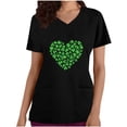 thumbnail image 2 of Meichang Hauts de Gommage pour Femmes Jour de la Saint-Patrick Trèfle Chanceux Graphique Cœur Uniformes de Travail Manches Courtes Col en V Hauts Mignons Uniformes d'Infirmière avec Poches, 2 of 4