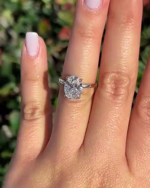 solitaire jewels 3CT Oval Halo Moissanite Engagement Ring For Women, 18K White Gold