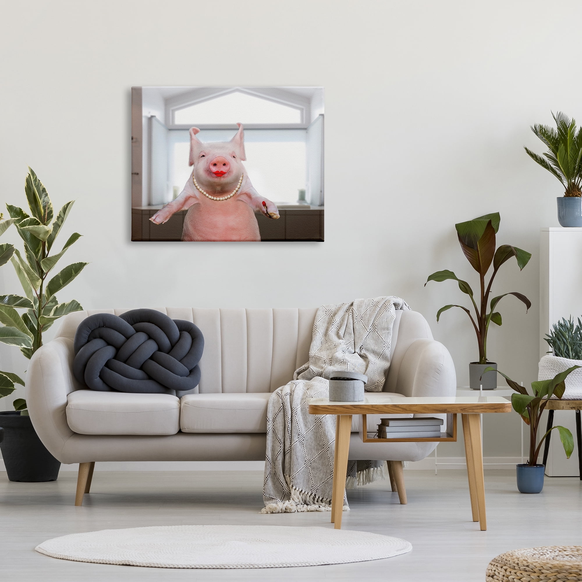 Stupell Industries Glam Pig in Lipstick Animals & Insects Painting Gallery Wrapped Canvas Print Wall Art, 40 x 30