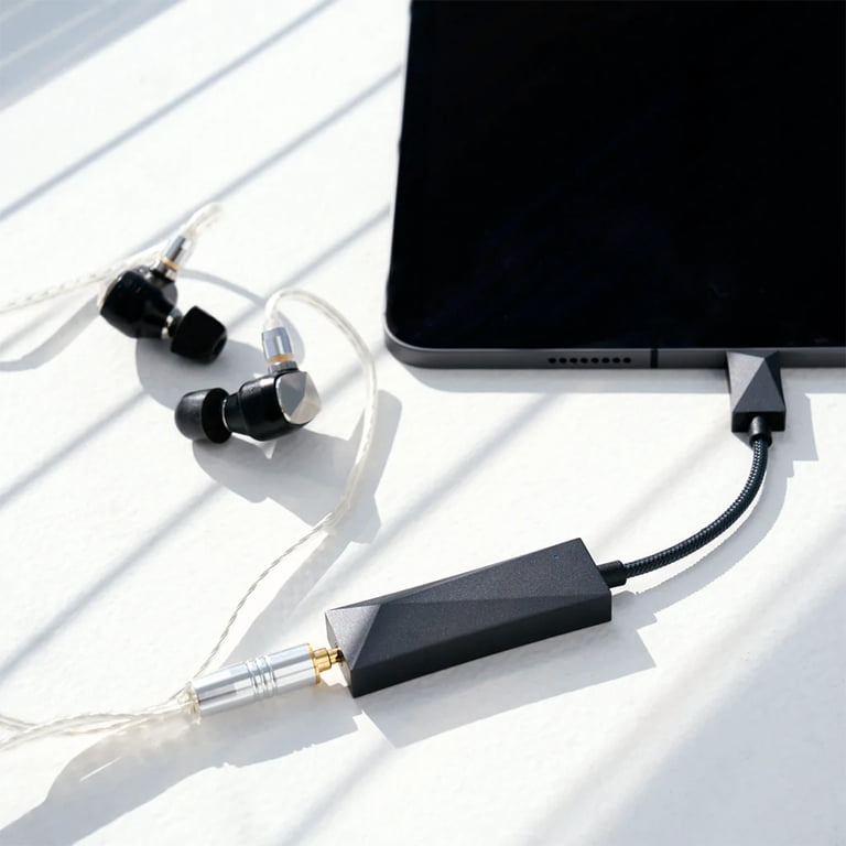 Astell & Kern AK HC3 Hi-Fi USB Dual DAC Amplifier Cable with Astell & Kern AK HC3 Hi-Fi USB Dual DAC Amplifier Cable with